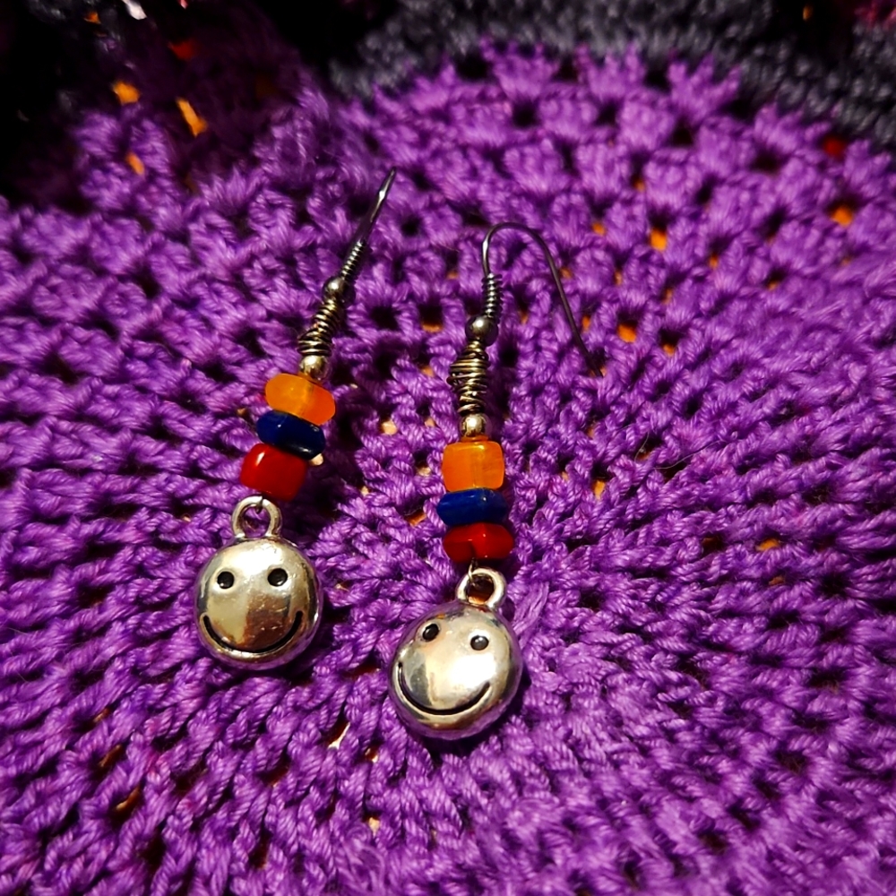 Smiley face earrings